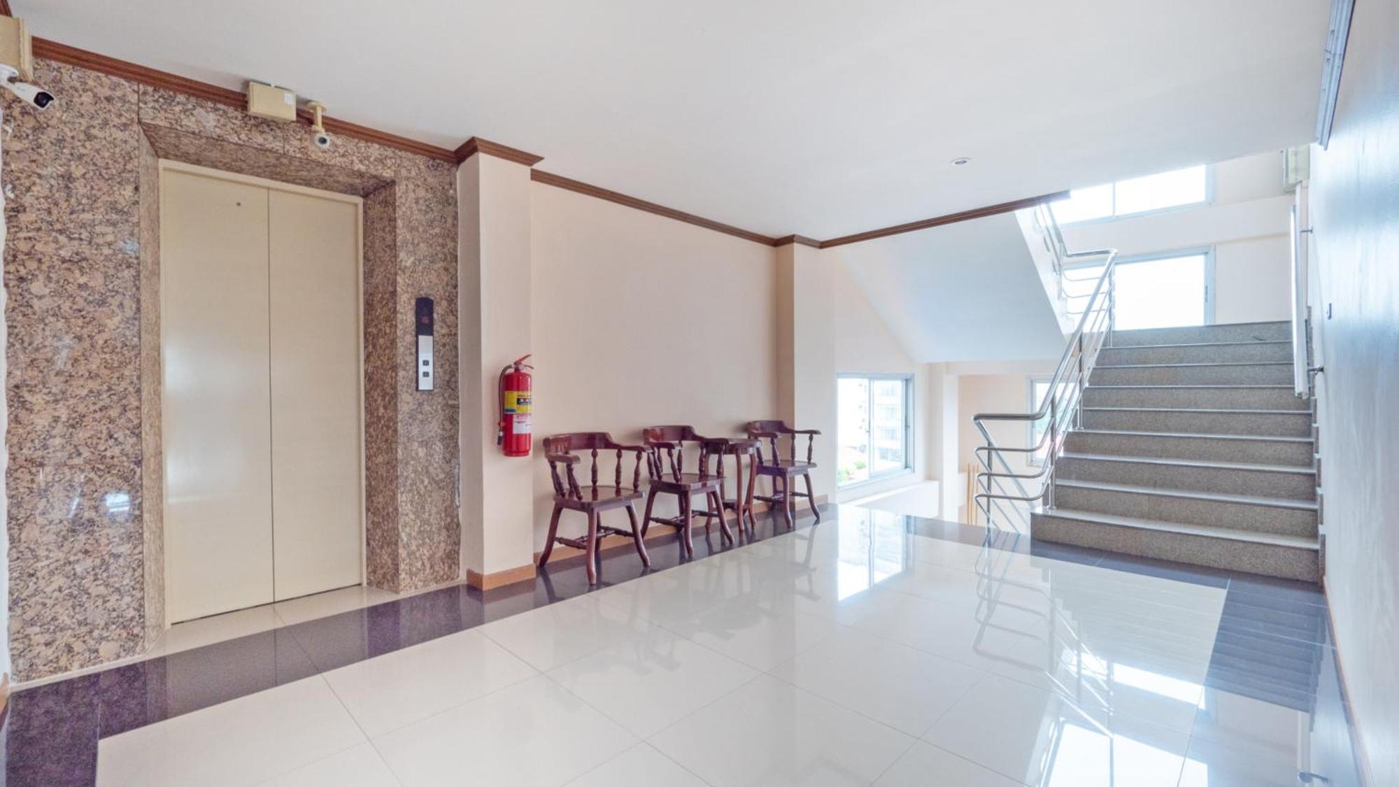 Scn City Hotel Rayong Бан Чанг Екстериор снимка